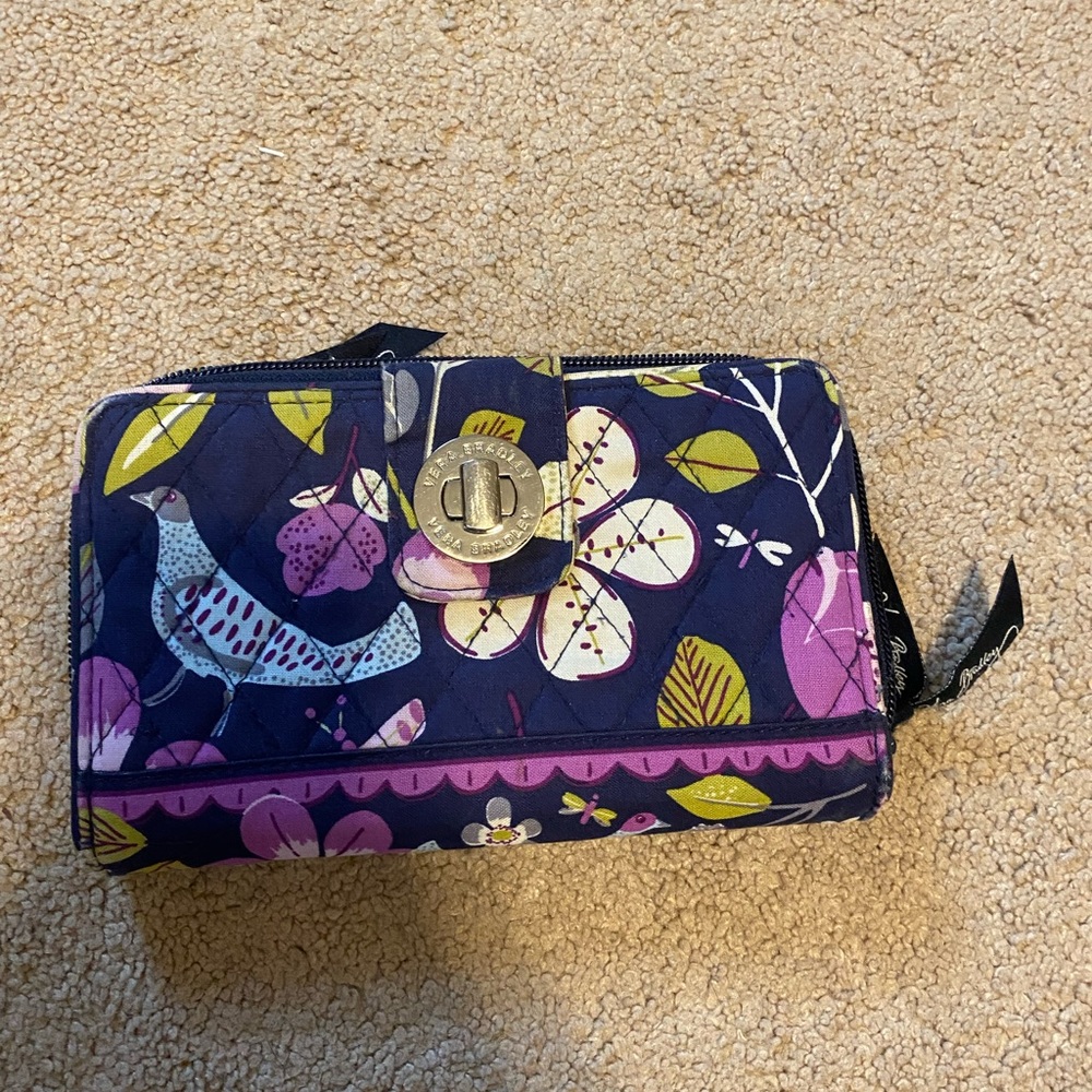 vera bradley twist lock wallet